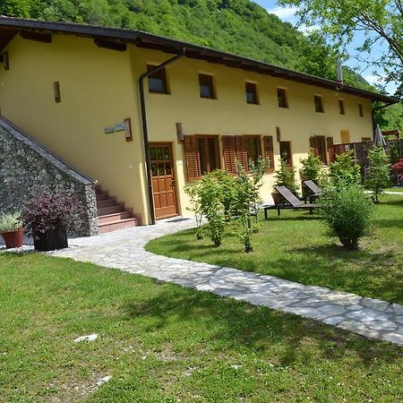 Hotel Pocitniska Hisa Lazar Kobarid Esterno foto