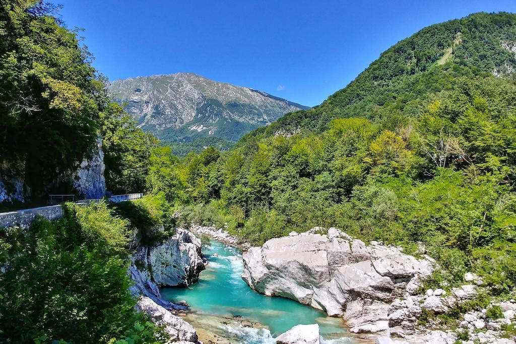 Hotel Pocitniska Hisa Lazar Kobarid Esterno foto